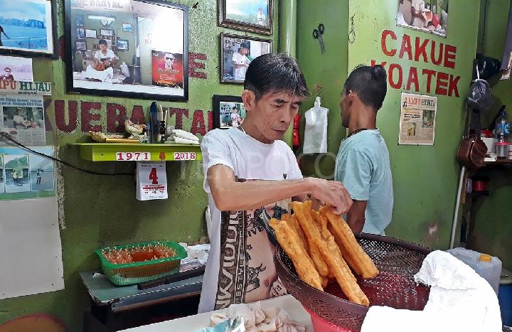 Rasakan Nostalgia Pasar Tradisional Dengan Cakue Ko Atek