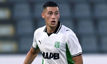 Transisi Cepat Sassuolo Berkat Distribusi Bola Dari Jay Idzes
