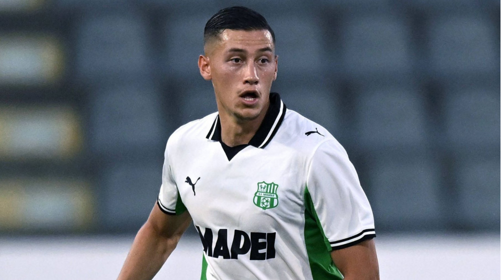 Transisi Cepat Sassuolo Berkat Distribusi Bola Dari Jay Idzes