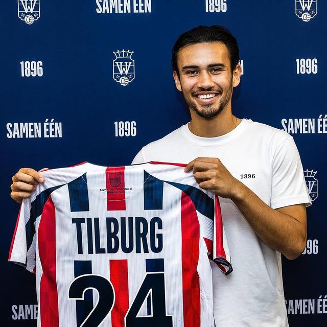 Gemilangnya Penampilan Nathan Tjoe-A-On Di Willem II Tilburg