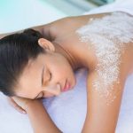 Hack Lulur Mandi Agar Mendapatkan Kulit Putih Bersih, Yuk Simak
